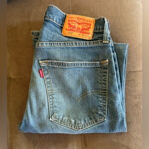 Levi’s men’s 502 taper jean 30x32 great used condition PLUS one pair FREE!